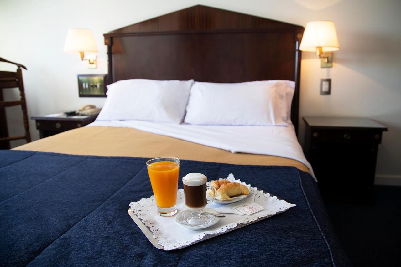 Hotel Presidente Buenos Aires Esterno foto