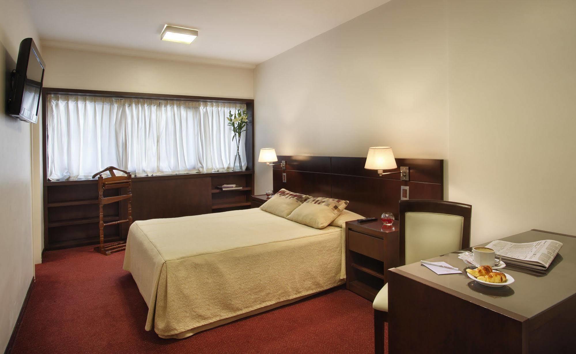 Hotel Presidente Buenos Aires Esterno foto